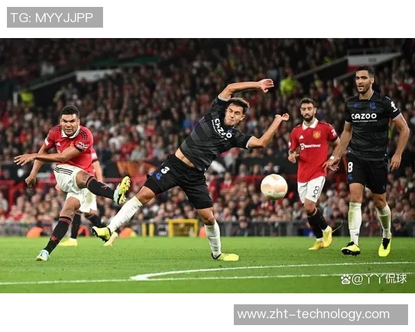 欧联杯激战回顾皇马与曼联鏖战至平局全场沸腾