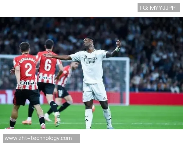 国王杯尤文图斯与波尔图激战成平局神扑引发争议判罚引全场沸腾