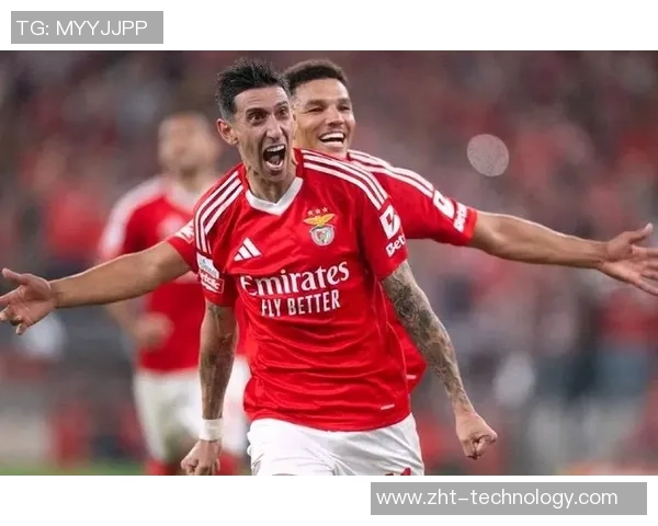 本菲卡狂胜热刺四球大捷绝杀时刻点燃全场激情 本菲卡狂胜热刺四球大捷绝杀时刻点燃全场激情