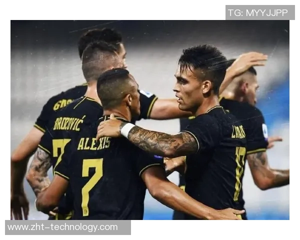 欧联杯曼城大胜尤文图斯四球狂潮绝杀瞬间点燃全场激情 欧联杯曼城大胜尤文图斯四球狂潮绝杀瞬间点燃全场激情