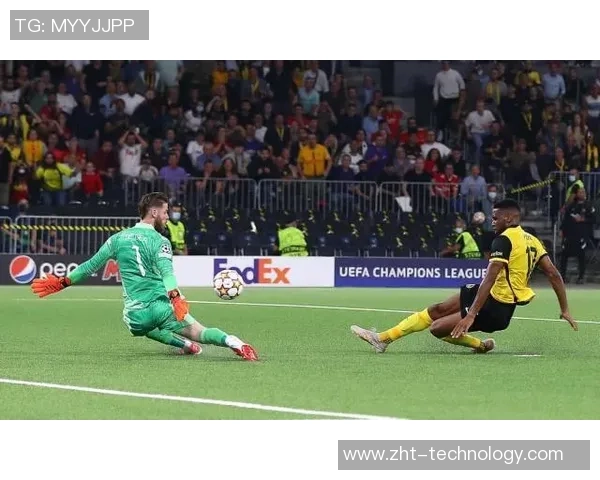 国王杯精彩对决切尔西逆转热刺红牌争议引发全场热议 国王杯精彩对决切尔西逆转热刺红牌争议引发全场热议