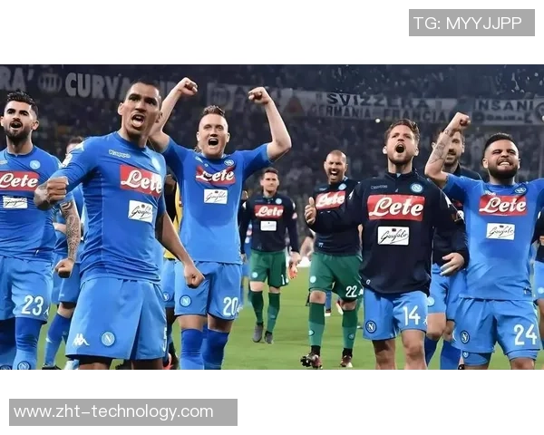 德甲激情四溢那不勒斯狂胜曼城帽子戏法点燃全场热情